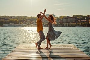Avatumad südamed lõuna pool? Eestlaste kogemused Läti kohtingumaastikul